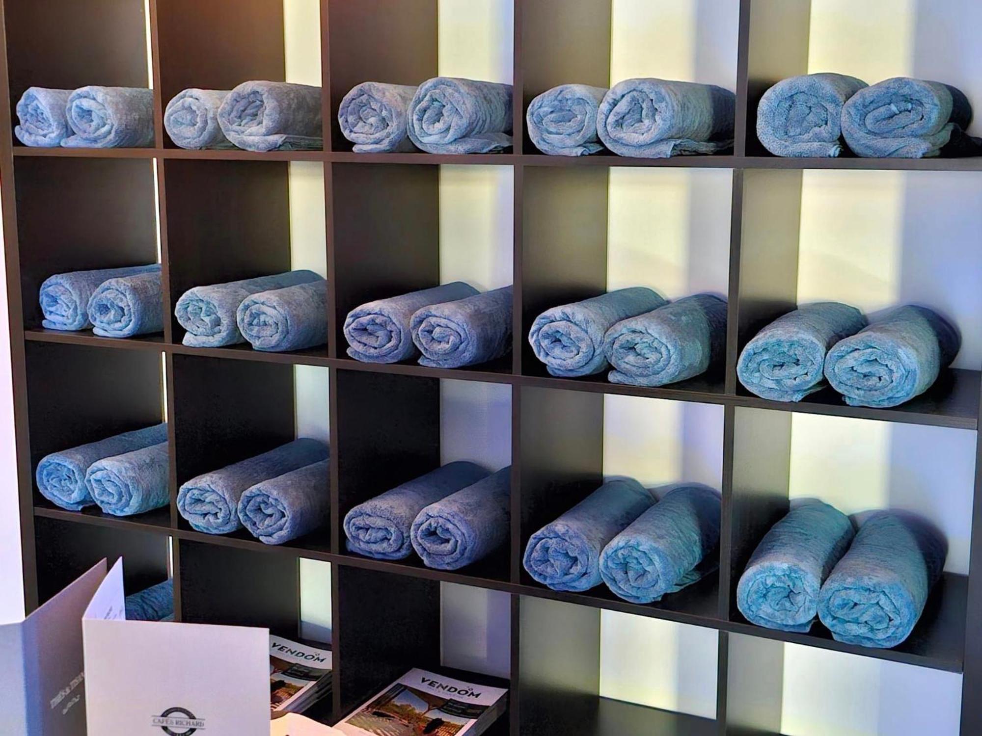 Blue Lagoon Spas Montauban Extérieur photo