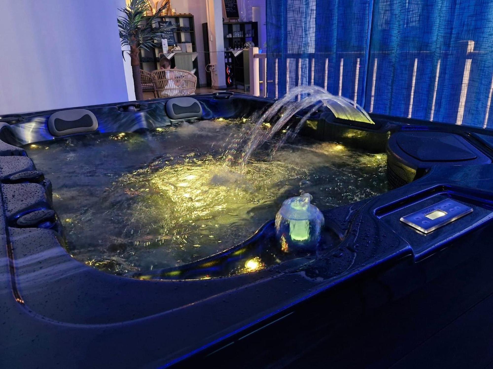 Blue Lagoon Spas Montauban Extérieur photo